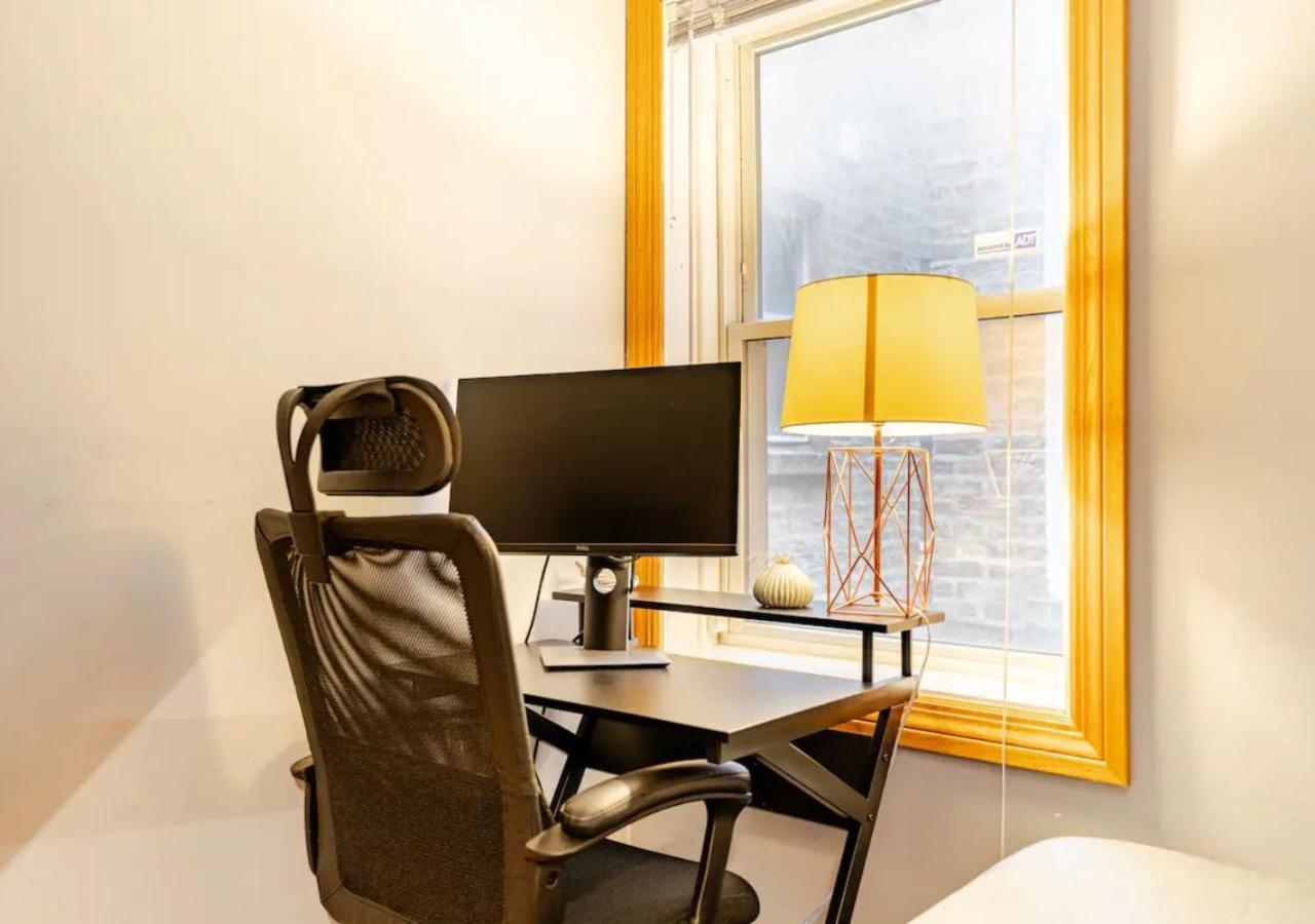 2 Bed Apt W/ Office, Free Parking, Near Wrigley ชิคาโก ภายนอก รูปภาพ